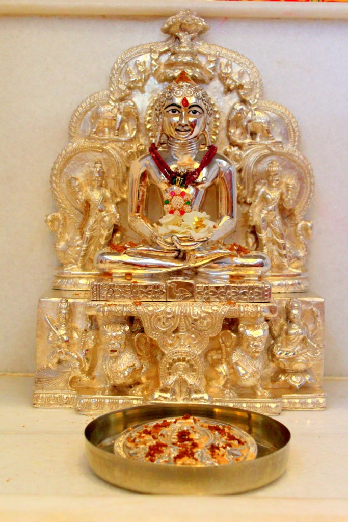 Sacred Sumatinatha pratistha ceremony — heritage of Jain consecration