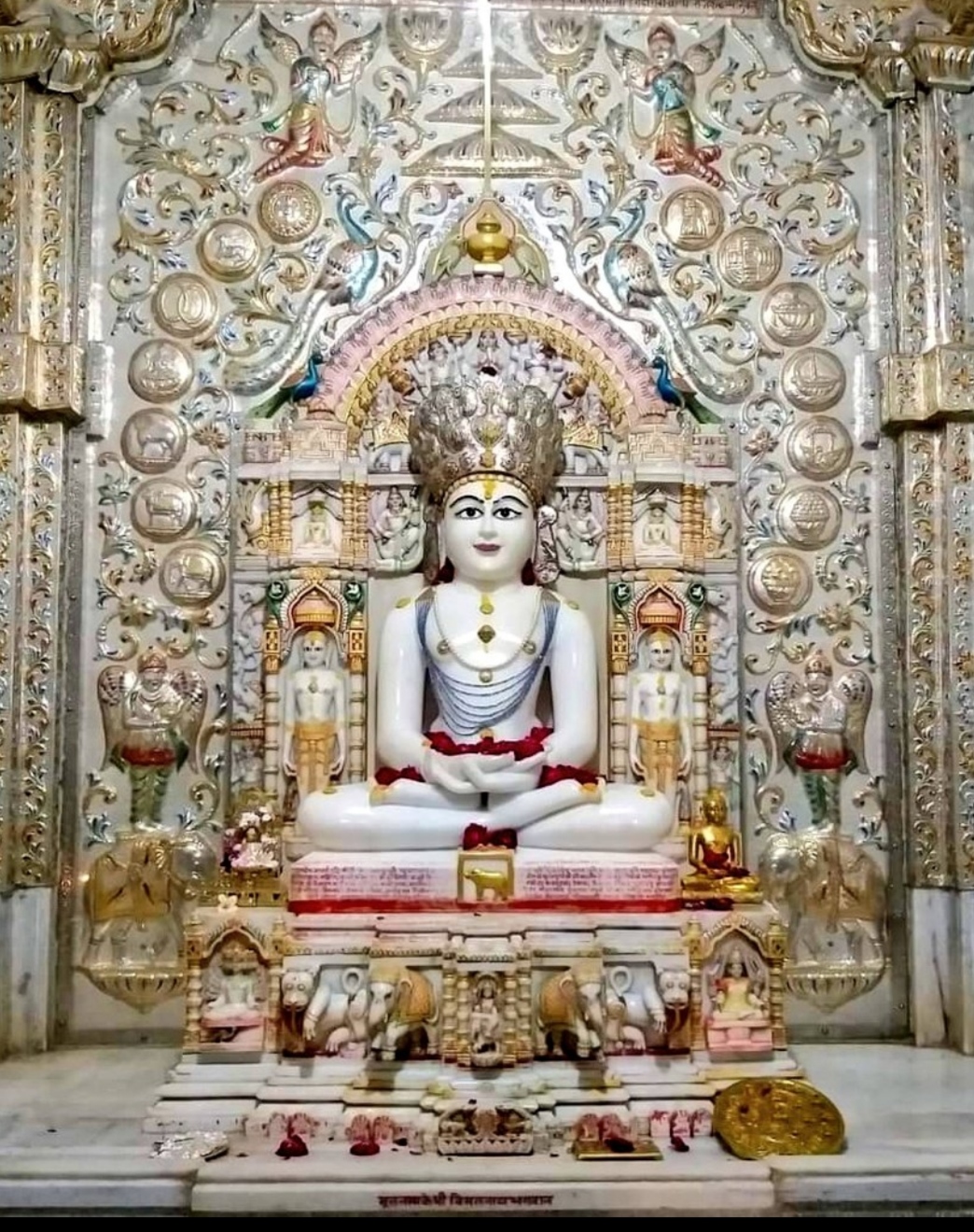 Sacred portrait of Vimalanatha Bhagwan, the Thirteenth Jain Tirthankara
